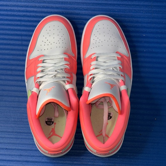 Size 10.5- Men’s Nike Air Jordan 1 Low SE Shoes Lava Glow White FN6772-671 - Picture 5 of 8